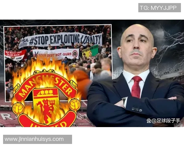 曼联老球迷感叹票价飞涨座位频换心中无奈难再热爱球队 曼联老球迷感叹票价飞涨座位频换心中无奈难再热爱球队