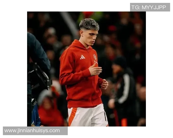 阿莫林执教期间转会策略分析加纳乔安东尼加盟拉什福德仅外租现象探讨